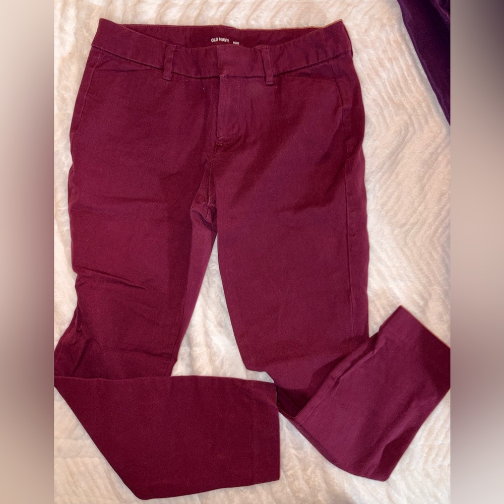 Old Navy Pixie Pants in Rich Burgundy